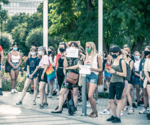 Opole. Protest przeciwko zatrzymaniu Margot i kontrmanifestacja środowisk narodowych