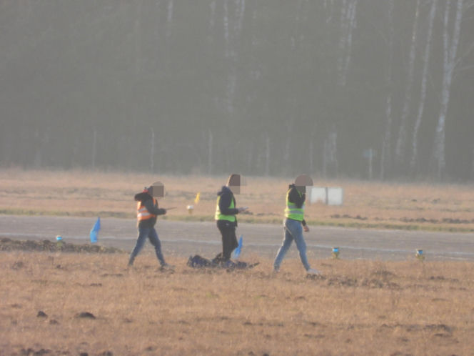 Samolot zarył w ziemię! Niebezpieczny incydent na warszawskim lotnisku