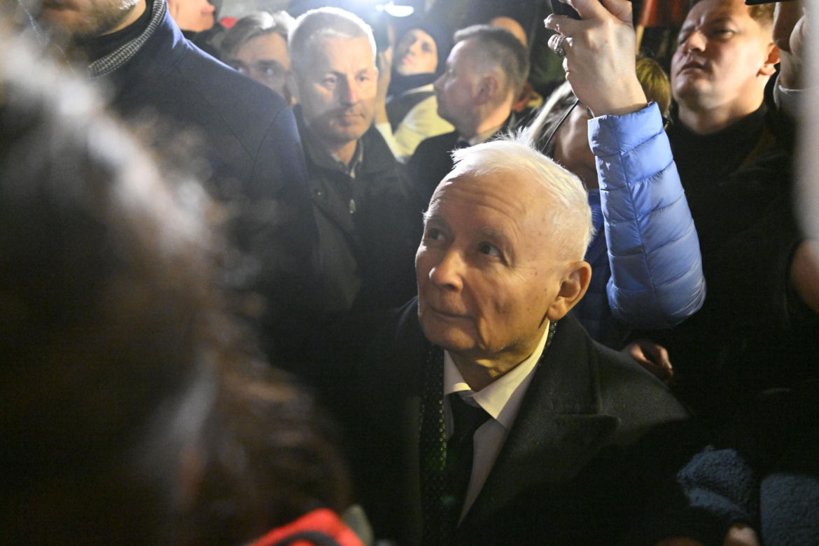 Chaos pod Trybunałem Konstytucyjnym