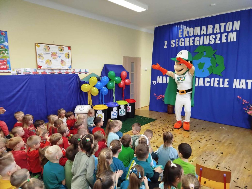 Program jest częścią projektu „EKOmaraton Siedlce z Segregiuszem” promującego edukację ekologiczną wśród najmłodszych poprzez zabawę