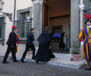 Zełenski przyleciał do Watykanu. Papież pomoże w negocjacjach?