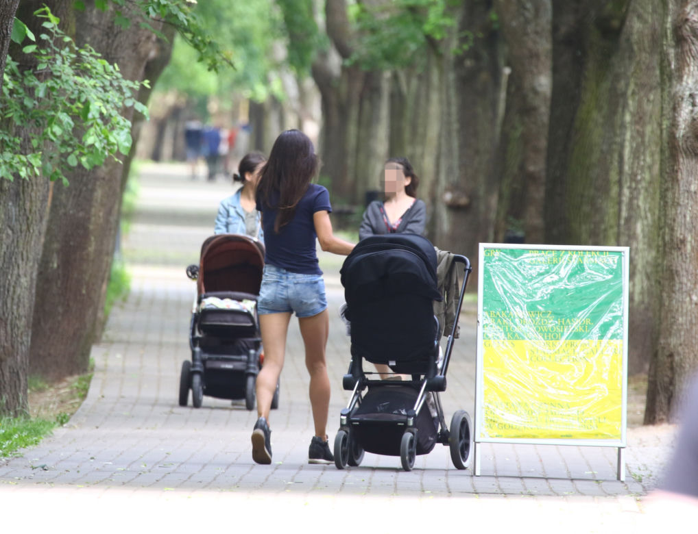 Sielskie lato Marty Kaczyńskiej i jej synka