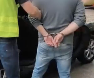 Żarówkowy gang w rękach policji. Ukradli sprzęt za 300 tysięcy złotych! Sprzedawali towar po całej Polsce