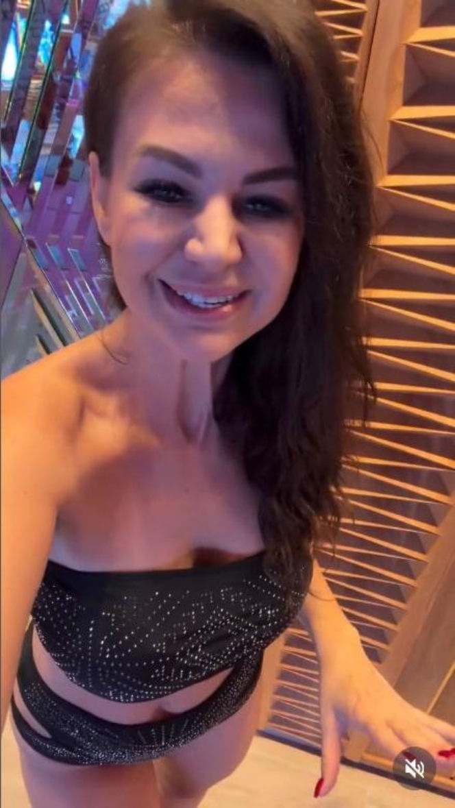 Internauci oniemieli po tym wideo! Rutkowski w bikini chwali się gigantycznym spadkiem wagi