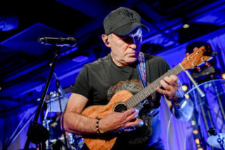 Andrzej Krzywy (De Mono)