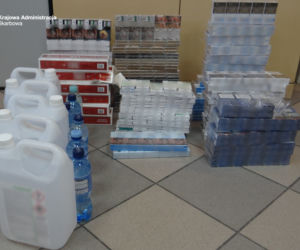 Giżycko: Sprzedawał nielegalny towar na miejskim targowisku. Wpadł na gorącym uczynku 