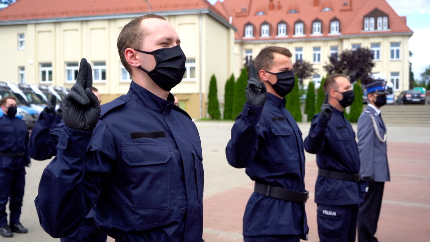 44 nowych policjantów w województwie kujawsko-pomorskim