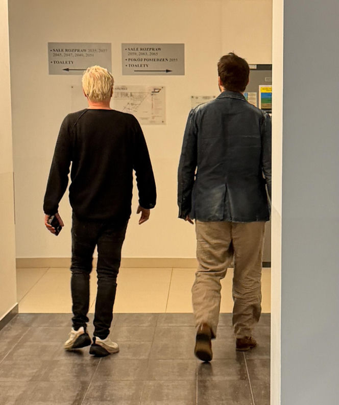 Rozwód Gąsiorowskiej i Żurawskiego w toku! Aktor czekał pod salą z kubkiem w ręku