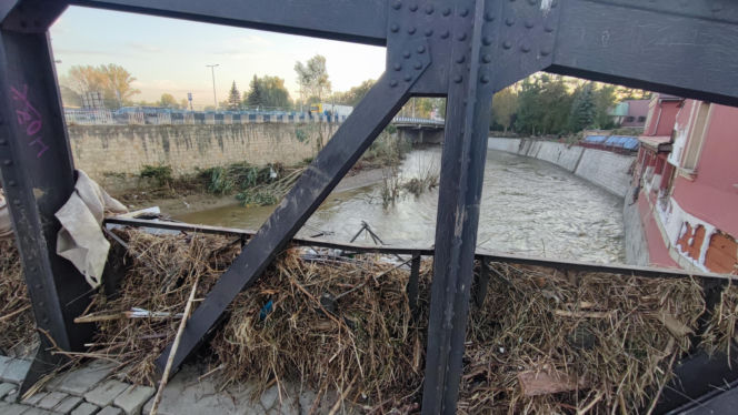 Pękła tama, fala zalała miasto. Dwa lata od koszmaru na Dolnym Śląsku. "Dzieci płakały"