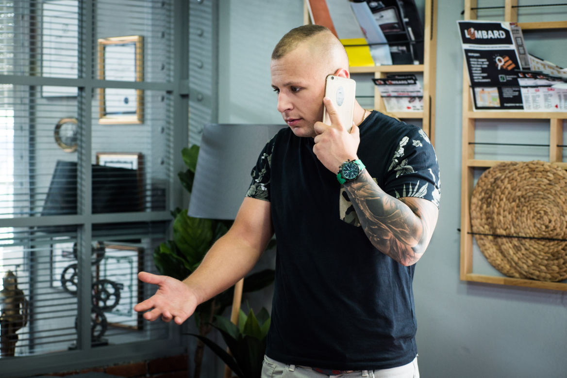 Mateusz Murański i Zbigniew Buczkowski w serialu "Lombard. Życie pod zastaw"