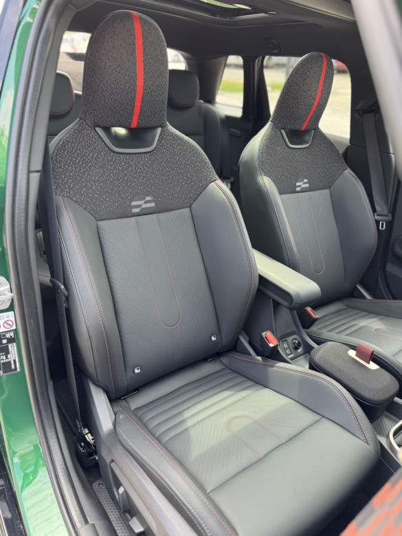MINI Cooper S (w linii JCW)