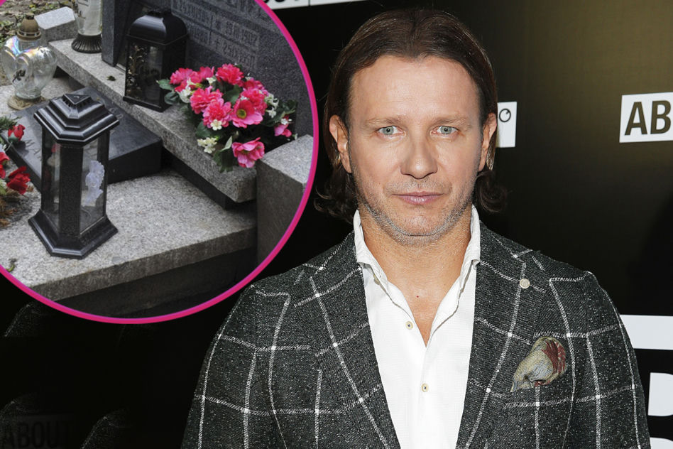  Radosław Majdan na grobie mamy