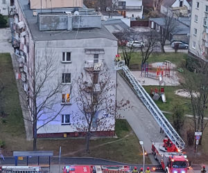 Opole: Strażacy wezwani na Chabry! Sprawdzali jedno z mieszkań [ZDJĘCIA]