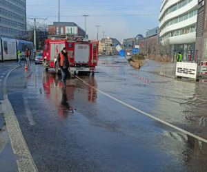 Poważna awaria wodociągowa. Zalane centrum Wrocławia