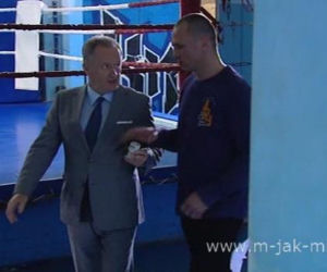 M jak MIŁOŚĆ, odc. 933. Ryszard Kowalski (Aleksander Mikołajczak) i Żaryna (Roman Bugaj)