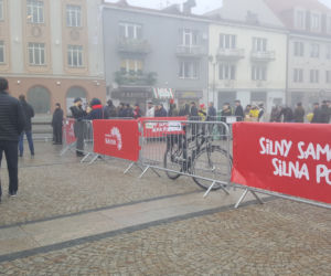 Białystok. Białostoczanie wymienili sztuczne choinki na żywe
