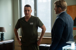 Na dobre i na złe, odcinek 985: Bart uświadamia Alesiowi, jak niebezpieczna jest operacja tętniaka, którą musi przejść Iga