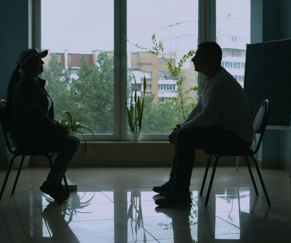 Kadr filmu 'Jak mogę Ci pomóc'
