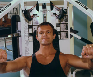 Cezary Pazura kiedyś i dziś. Tak na przestrzeni lat zmieniał się odtwórca roli Jurka Kilera
