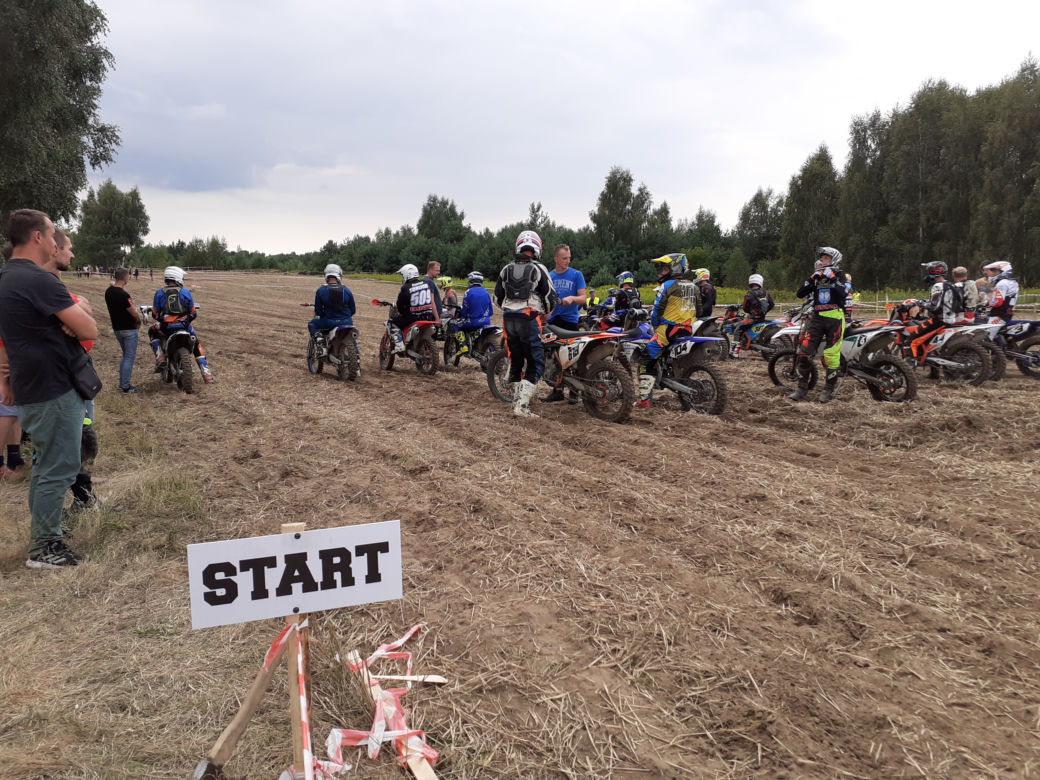 Fotorelacja z I Rundy Cross Country MX Czerniejew - 22.08.2021