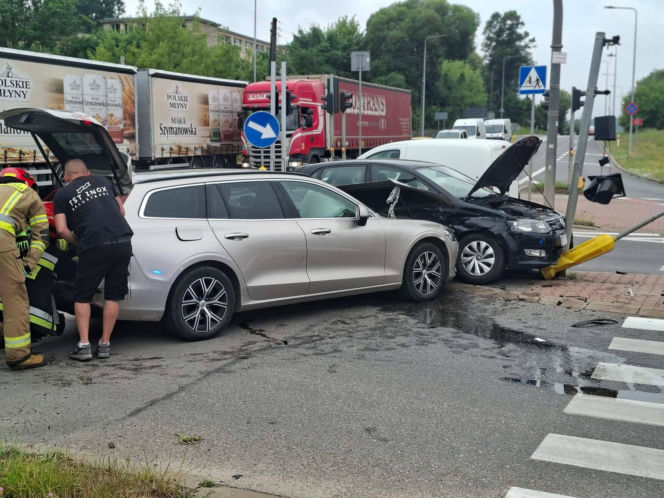 Wypadek na skrzyżowaniu w Starachowicach