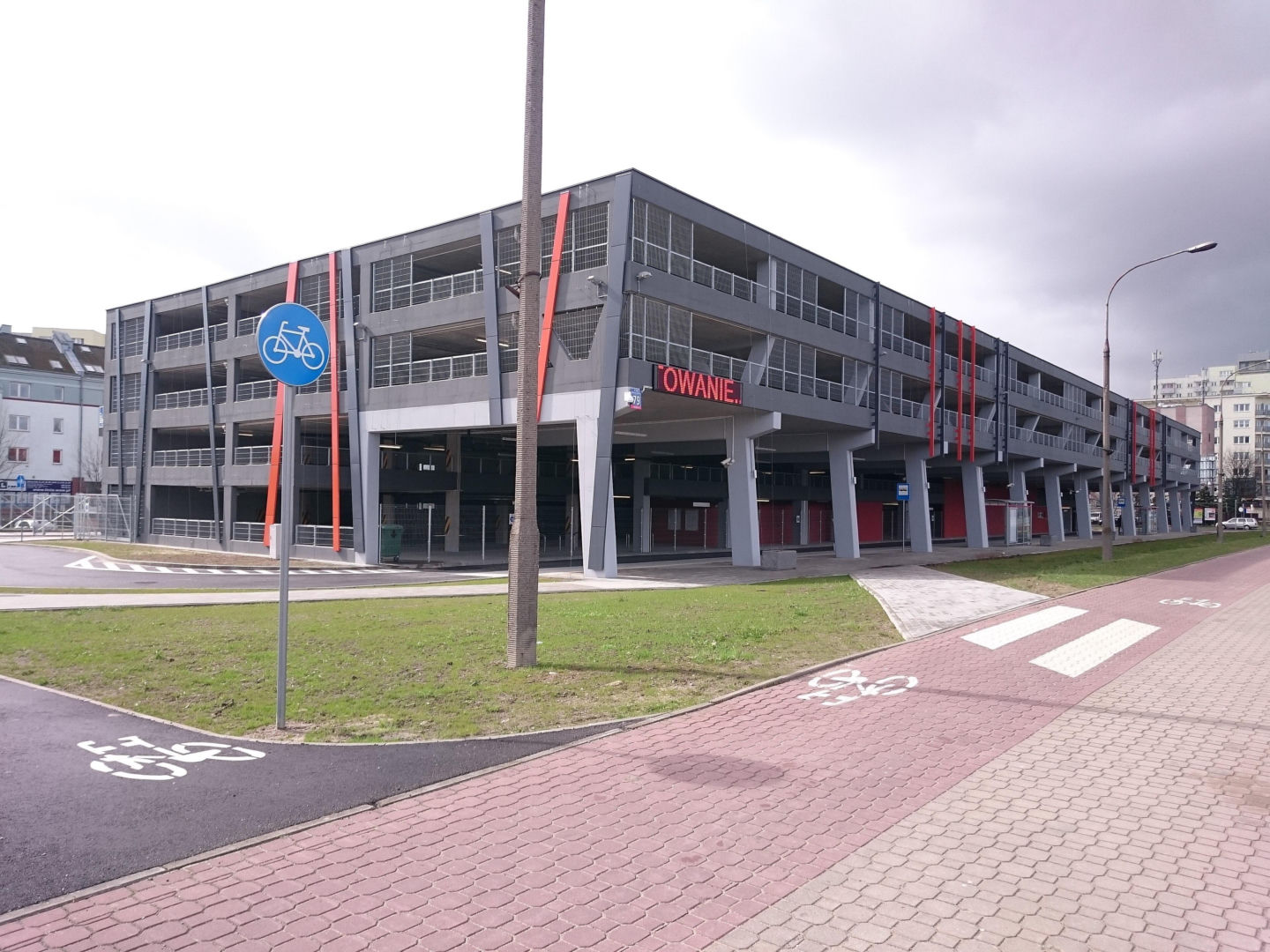 Parking P+R Metro Stokłosy w Warszawie