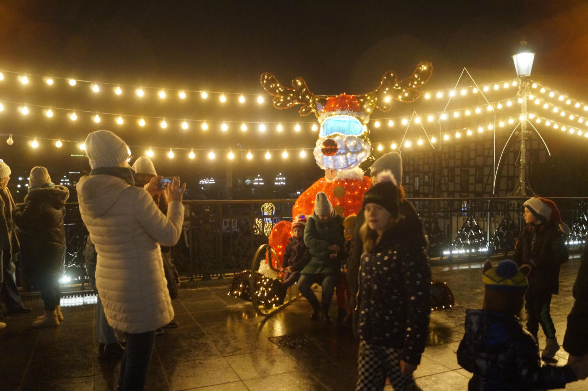Tak iluminacje świąteczne rozświetlają Bydgoszcz! Magiczny widok