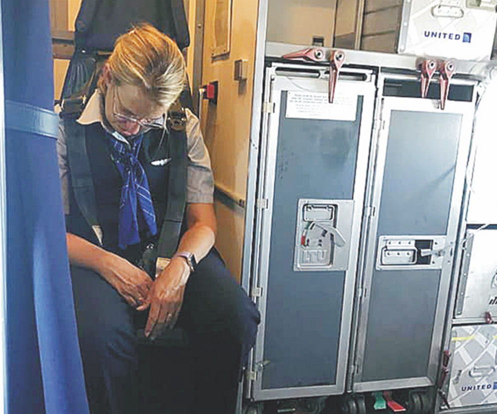 Stewardesa odpłynęła podczas lotu