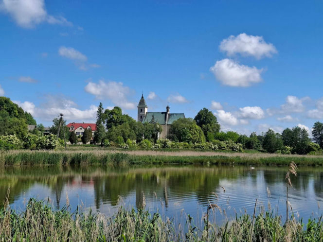Sancygniów. Nazwa tej świętokrzyskiej wioski zmieniała się aż 7 razy. Dziś zabytki stoją tu jeden przy drugim