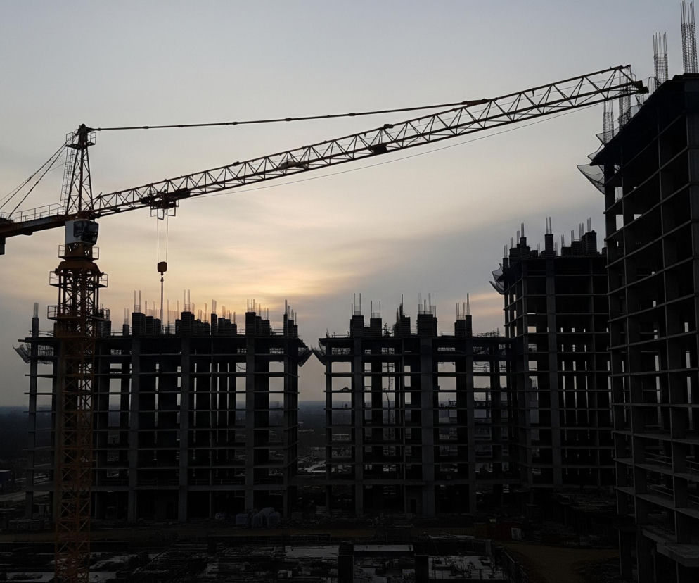 Pożar na Białołęce. Co działo się w kabinie dźwigu?