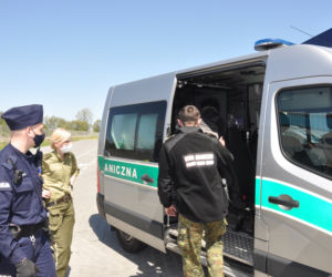 Nastolatkowie z Afganistanu przyjechali do Polski w naczepie tira