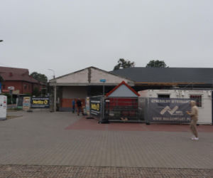 Spalił sklep zapalniczką. Zrównali pogorzelisko z ziemią, trwa odbudowa. Nowe ustalenia prokuratury