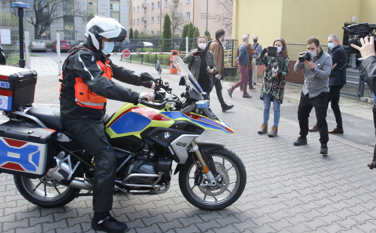 Motoambulans przekazany! Ma ratować życie mieszkańcom Torunia