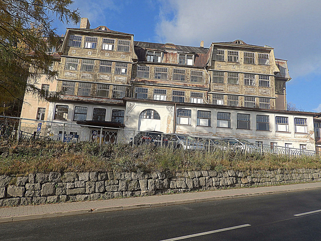 Opuszczony hotel w Karpaczu