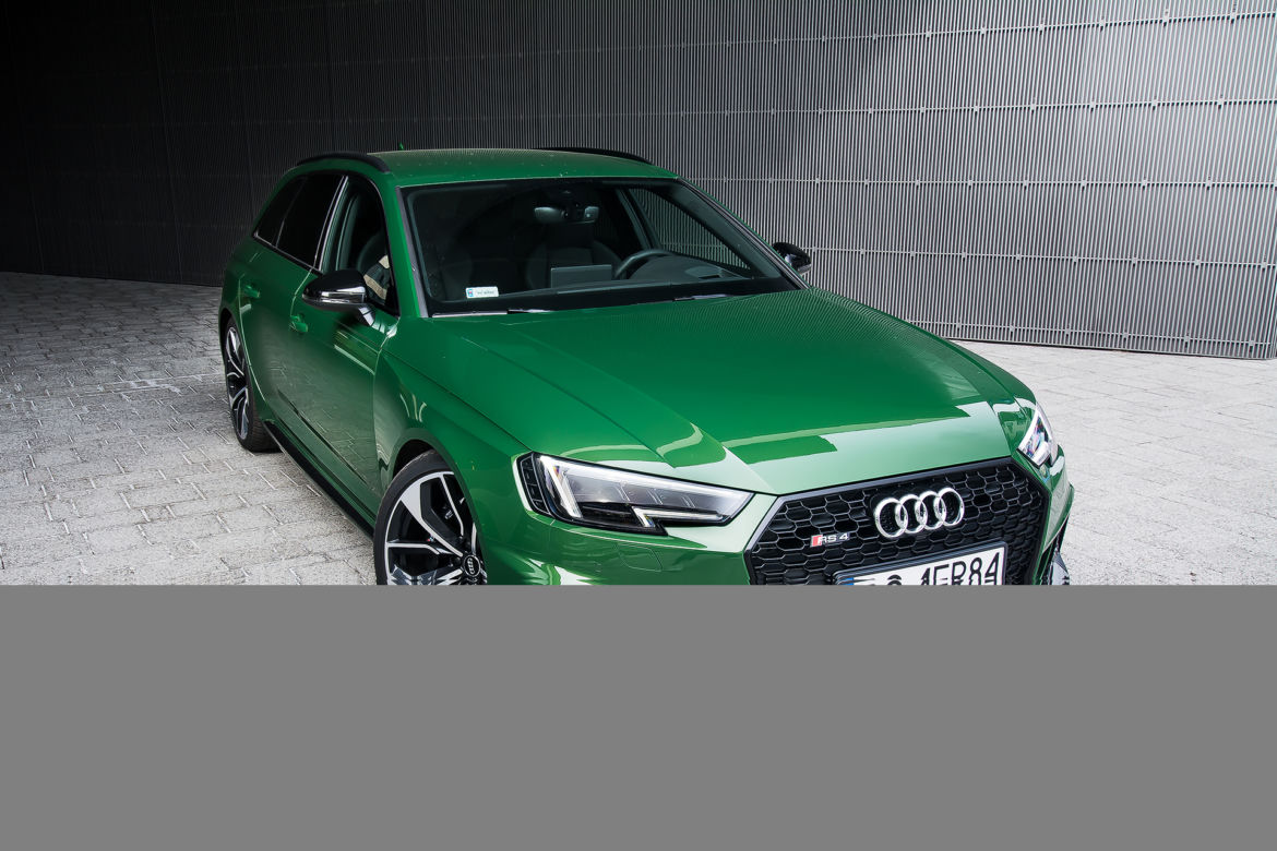 Audi RS4 Avant B9 2.9 TFSI V6 450 KM Tiptronic quattro