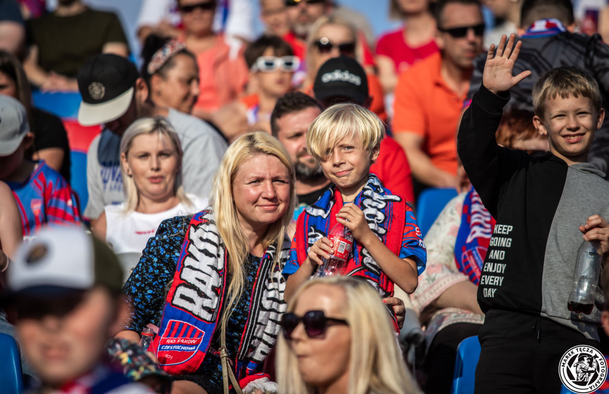 Kibice podczas meczu Raków Częstochowa - Jagiellonia Białystok 