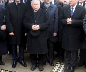 MIESIĘCZNICA PIS KACZYŃSKI