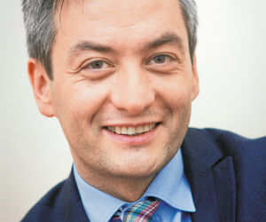 Biedroń jak Wróbel też był u komunii