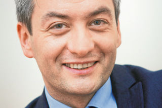 Biedroń jak Wróbel też był u komunii
