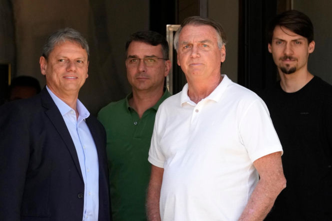 Był prezydent próbował uciec z aresztu! Użył lutownicy