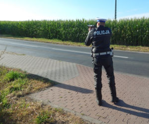 Kujawsko-pomorska lista płac. Jak zarabiają policjanci w województwie? Te kwoty SZOKUJĄ