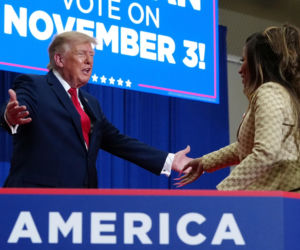Trump nagle zaczął mówić o pupie! Nie krył zachwytu