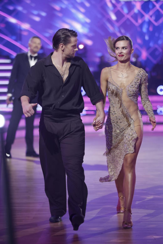 Sebastian Fabijański, Julia Suryś