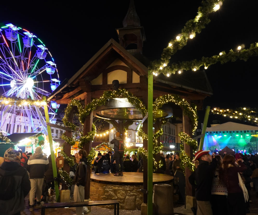 Sylwester na Rynku w Rzeszowie. Taneczna impreza DJ Party