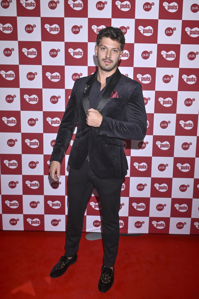 Miłosne oczekiwanie Wiktorii Gąsiewskiej! Aktorka czeka na walentynki