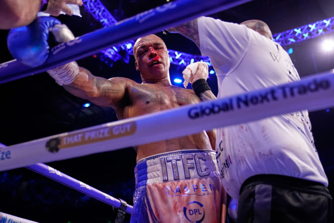 Krwawa walka Daniel Dubois Fabio Wardley o mistrzostwo świata