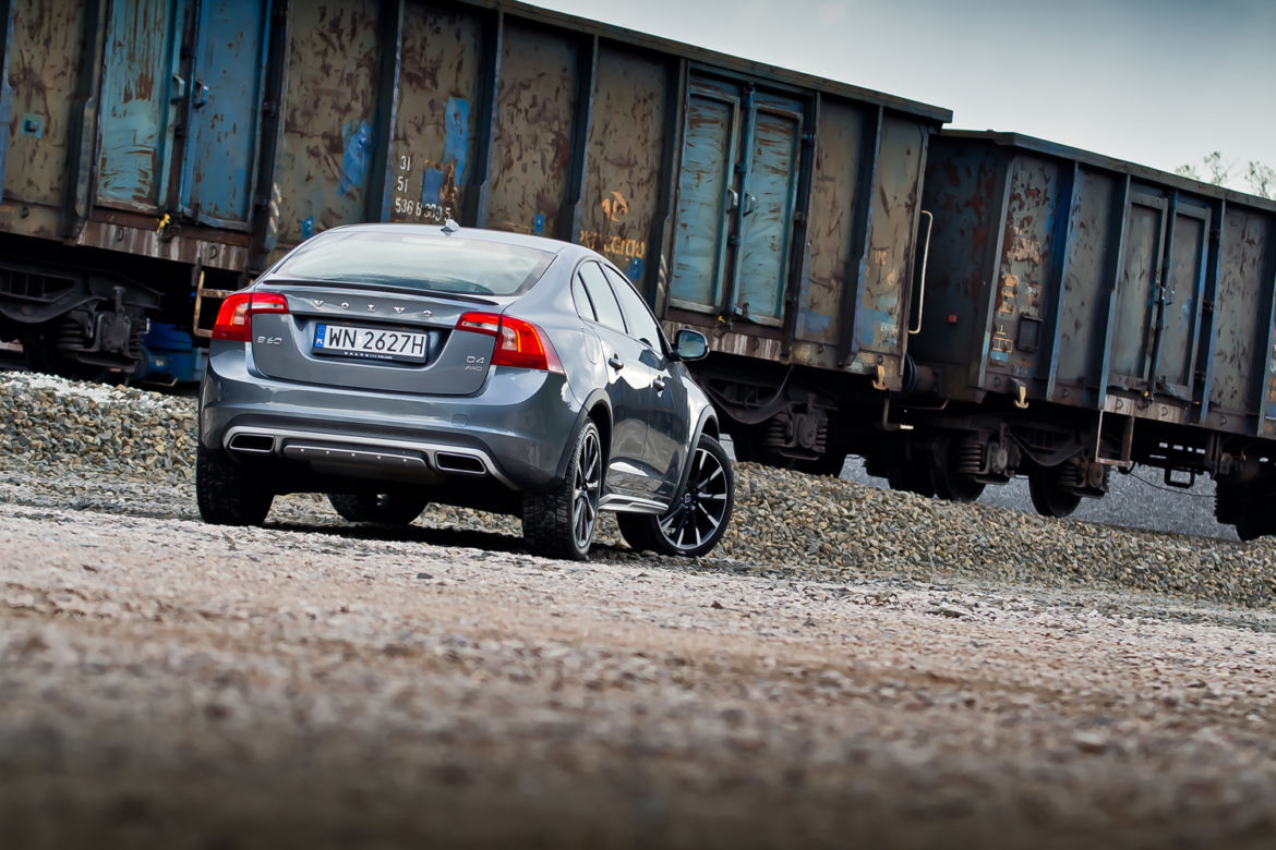 Volvo S60 Cross Country D4 AWD Summum