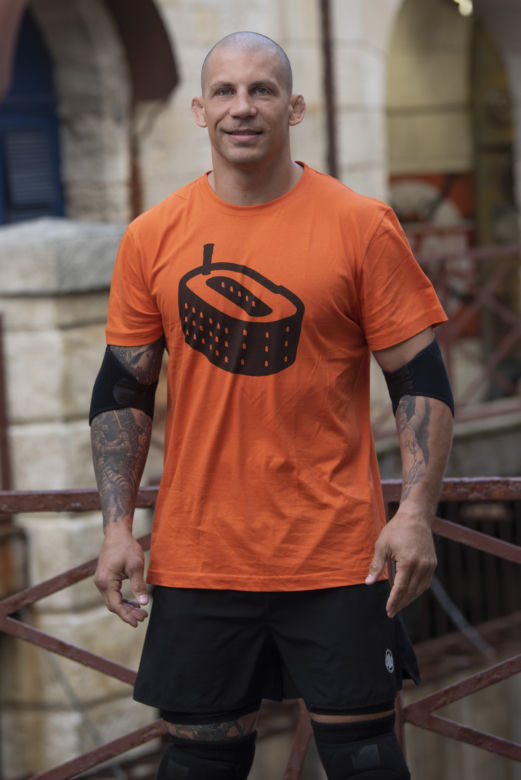 Damian Janikowski w Fort Boyard