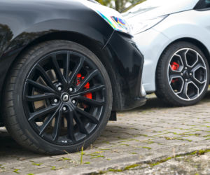 Ford Fiesta ST200 Renault Clio RS Trophy