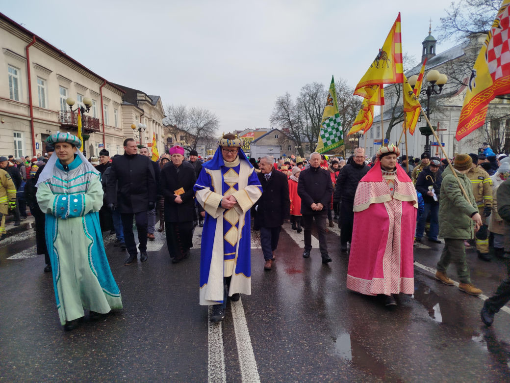 Z okazji rozpoczętego w styczniu 2025 Roku Jubileuszowego, tegoroczne obchody święta Trzech Króli w Siedlcach były wyjątkowo uroczyste. 